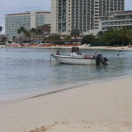 Rairoyale At Sand Castles Ocho Rios Luaran gambar